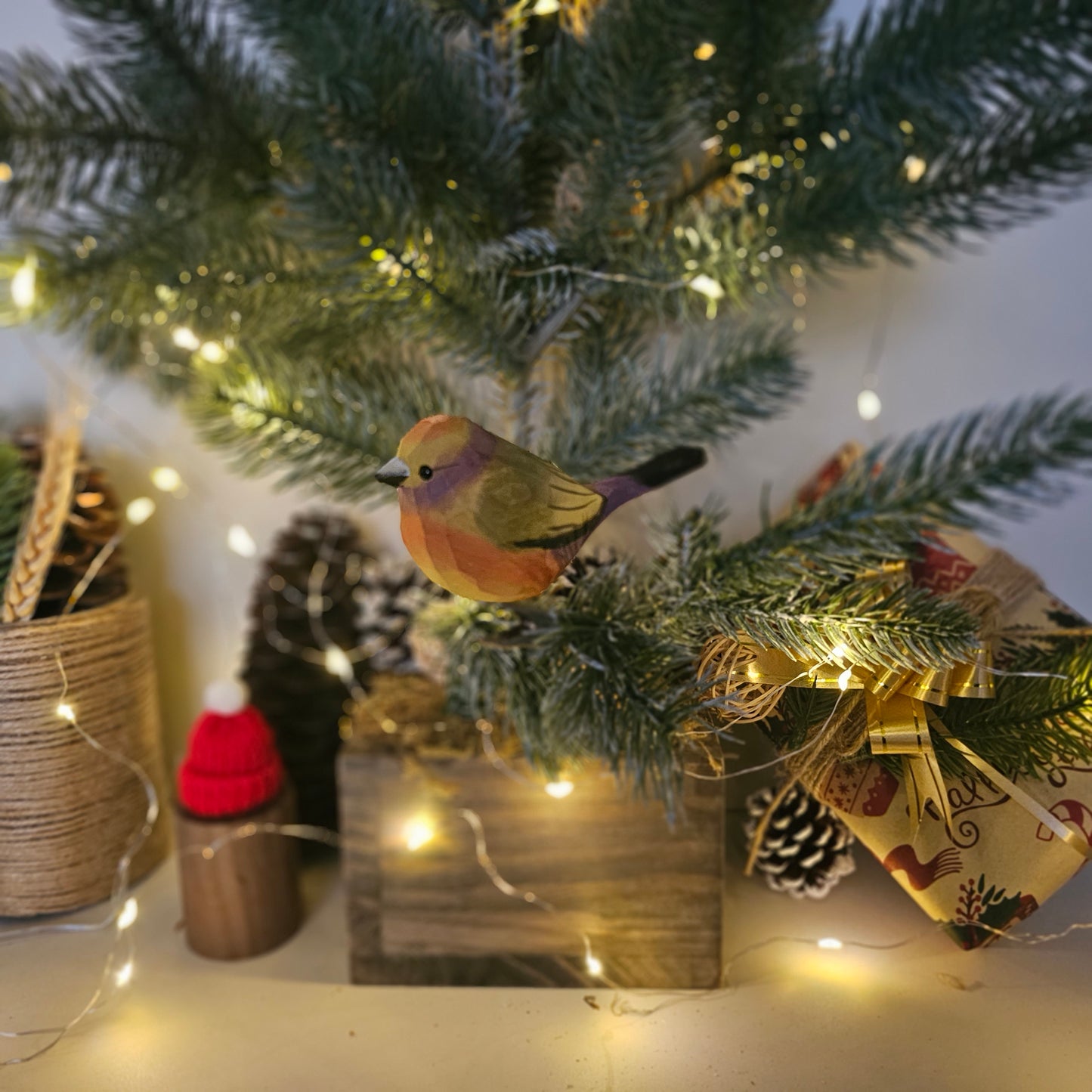 White-BrowedTit-Warbler Bird Clip-on