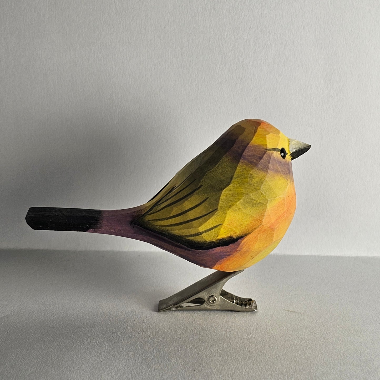 White-BrowedTit-Warbler Bird Clip-on