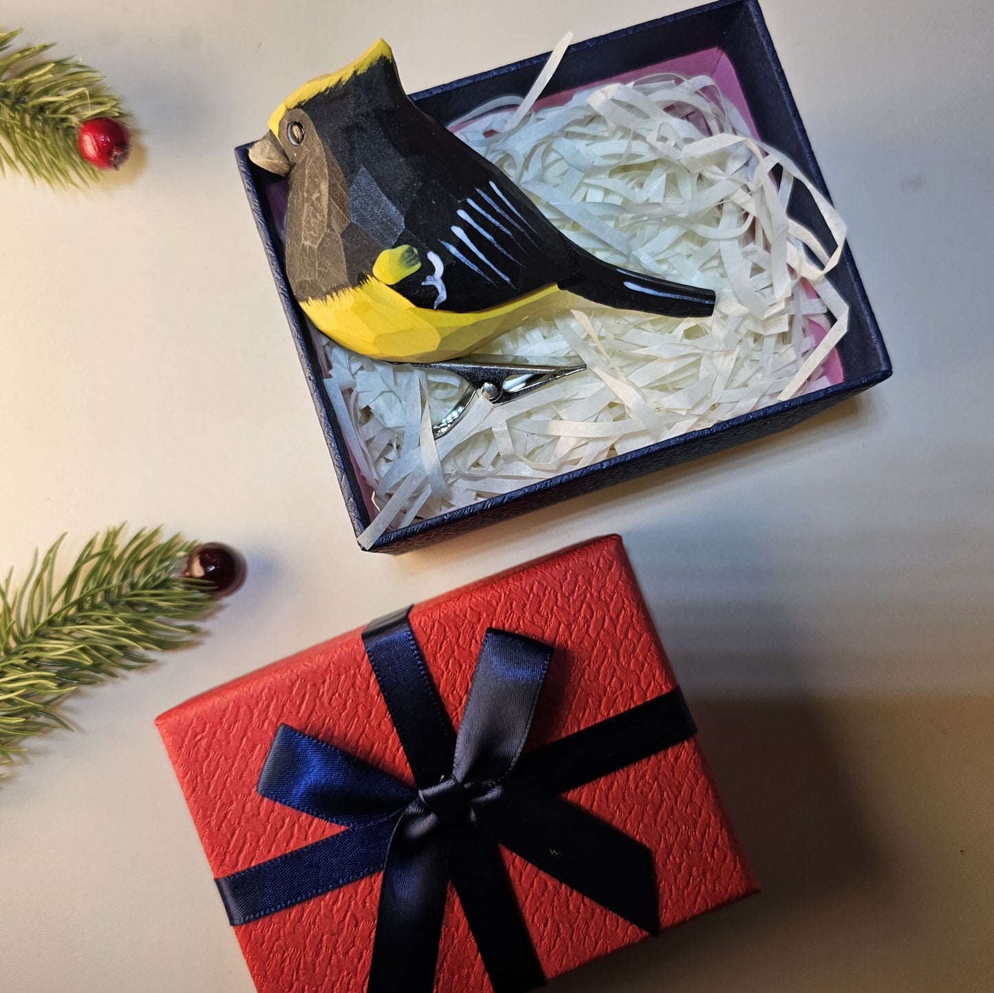 Clip-on Bird with Gift Box Set