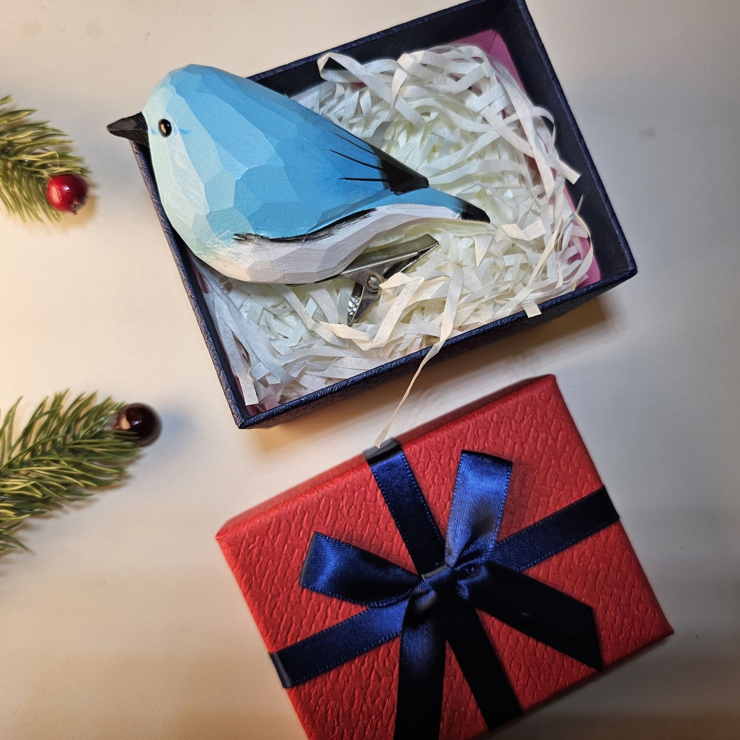 Clip-on Bird with Gift Box Set