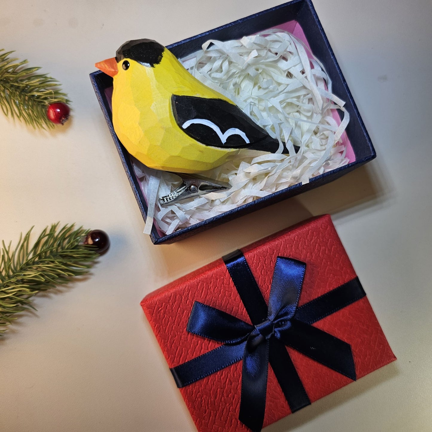 Clip-on Bird with Gift Box Set