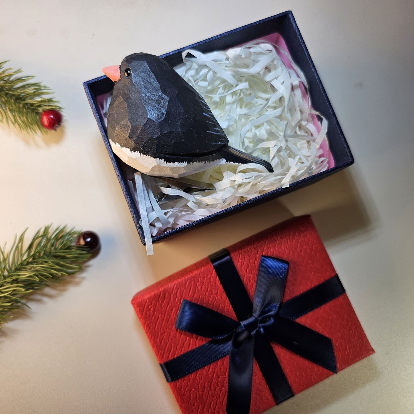 Clip-on Bird with Gift Box Set