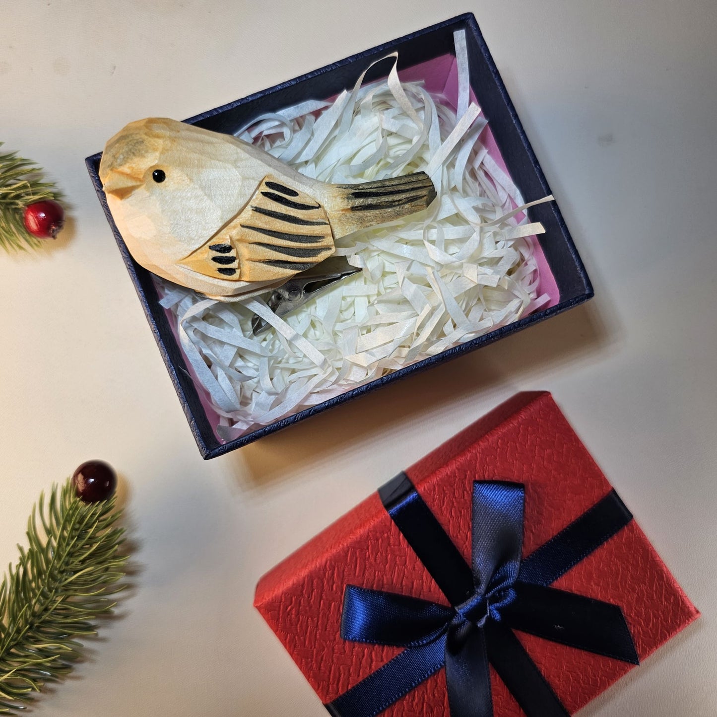 Clip-on Bird with Gift Box Set