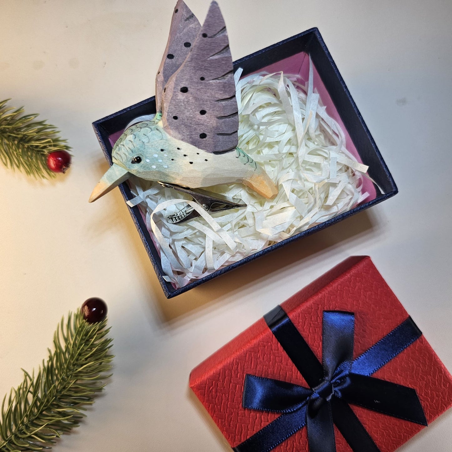 Clip-on Bird with Gift Box Set