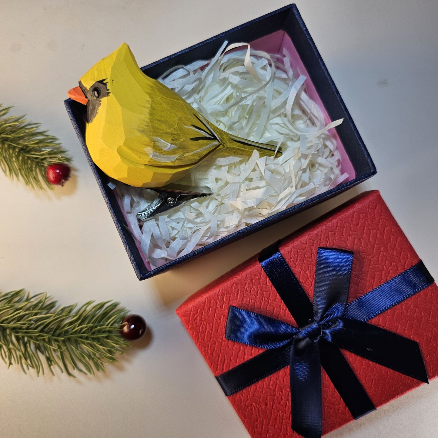 Clip-on Bird with Gift Box Set