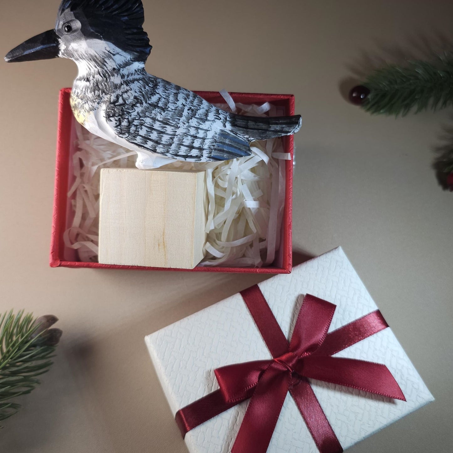 Bird on Stand with Gift Box Set