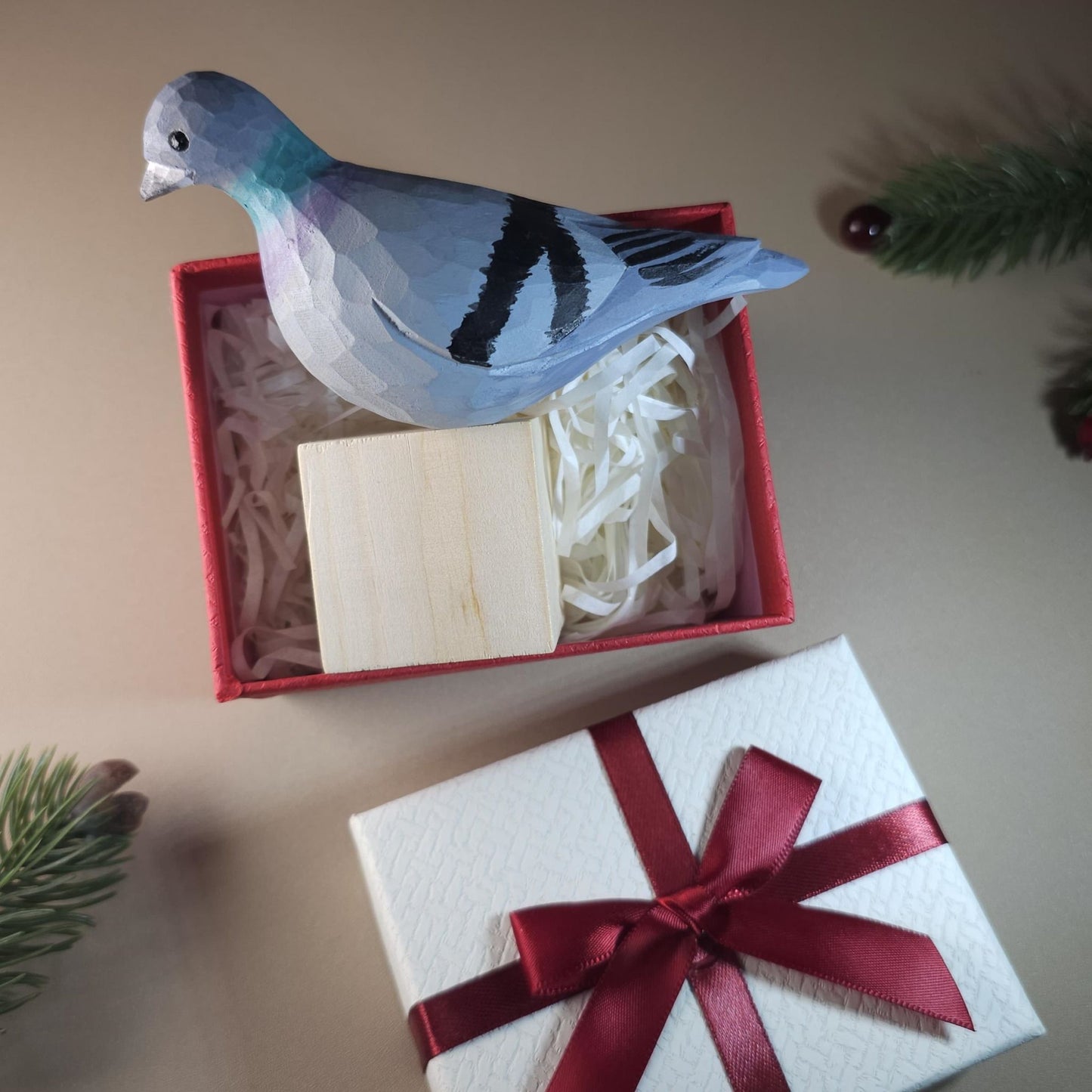 Bird on Stand with Gift Box Set