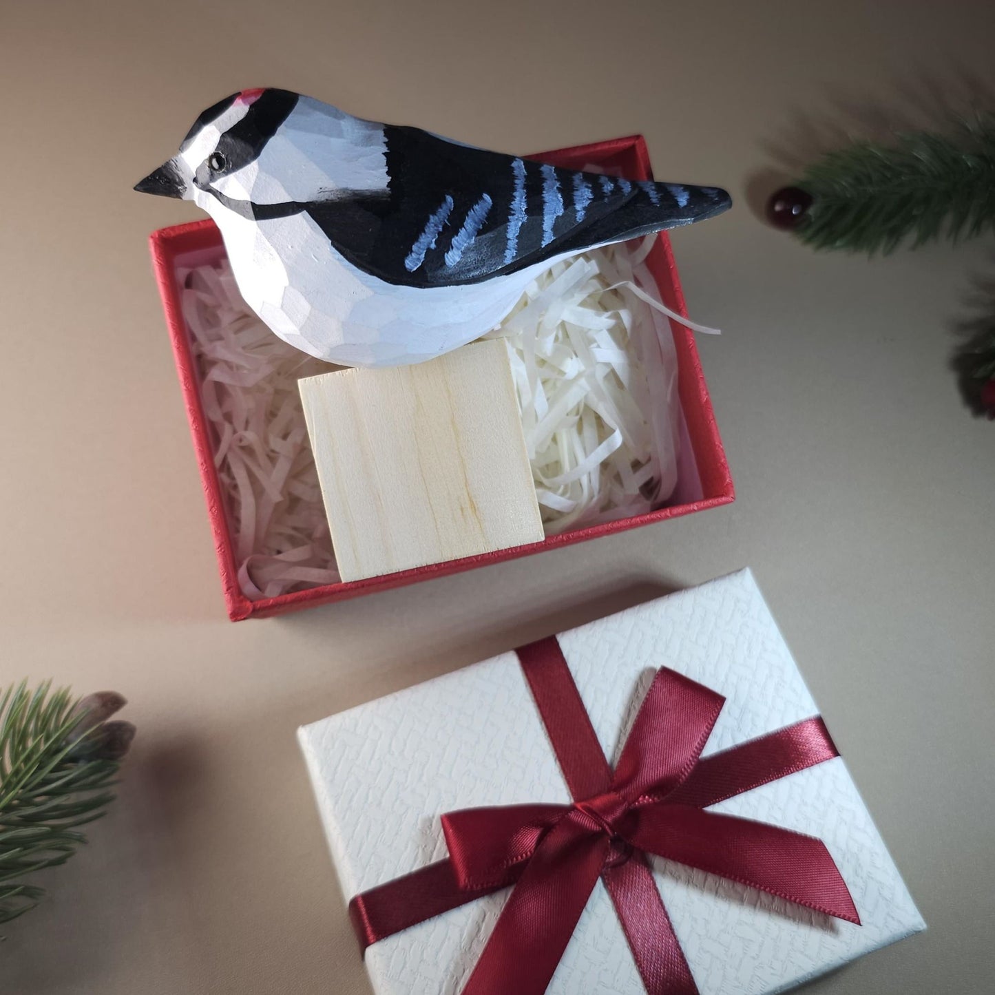 Bird on Stand with Gift Box Set