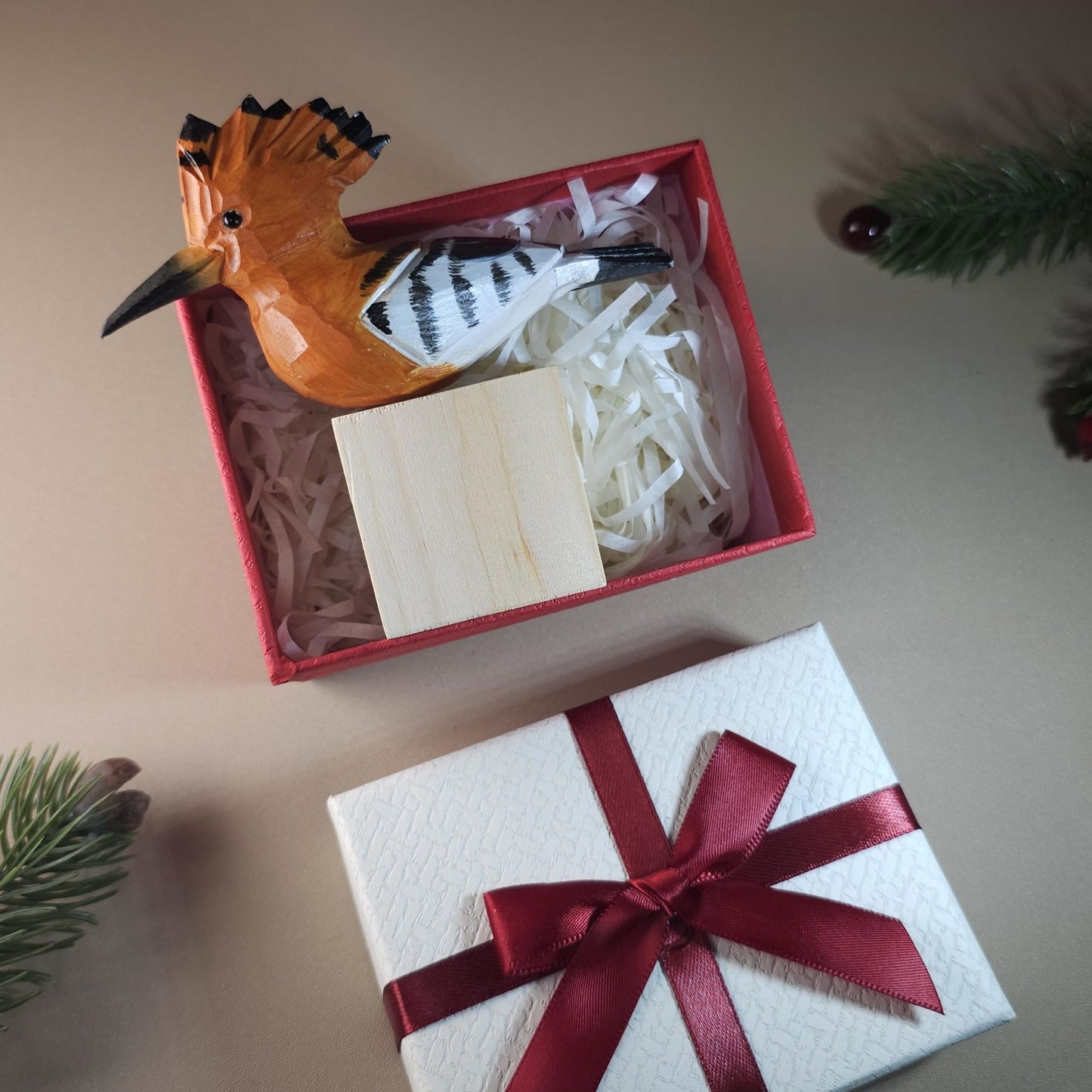 Bird on Stand with Gift Box Set