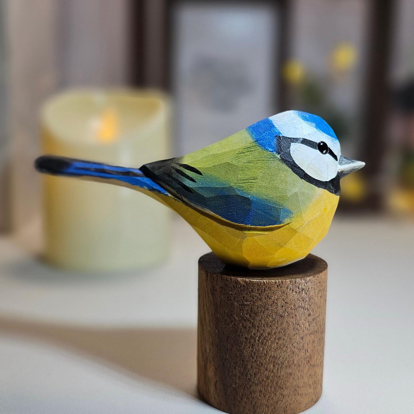Eurasian Blue tit on Stand
