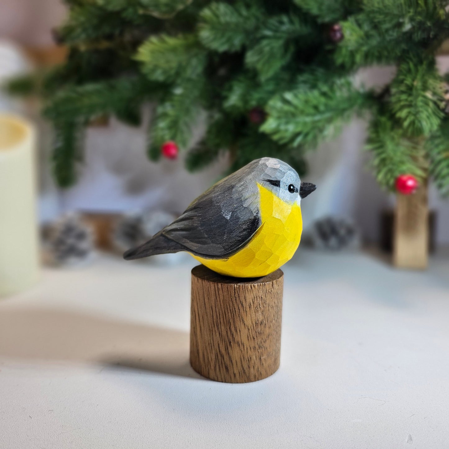 Eastern Yellow Robin on Stand