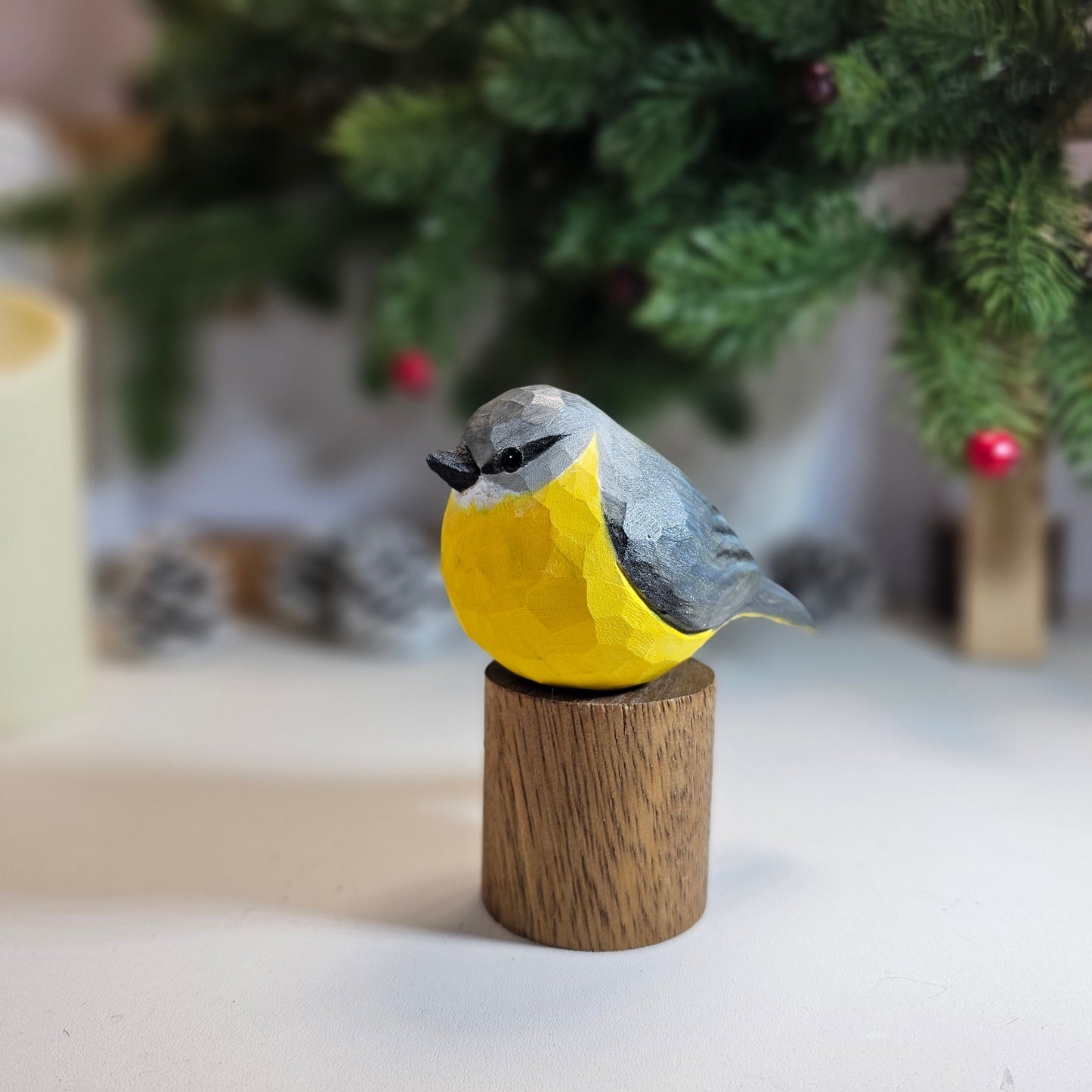 Eastern Yellow Robin on Stand