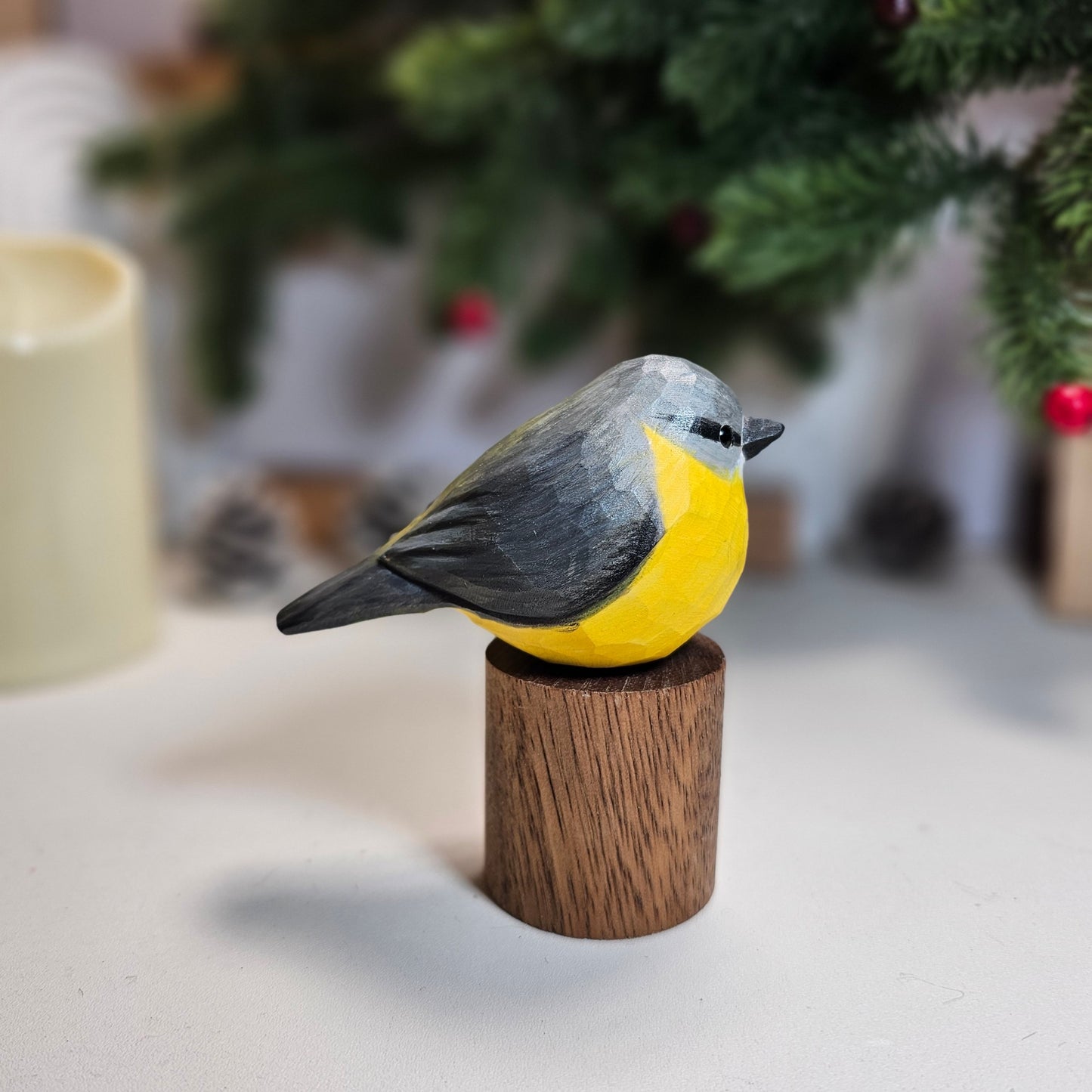 Eastern Yellow Robin on Stand
