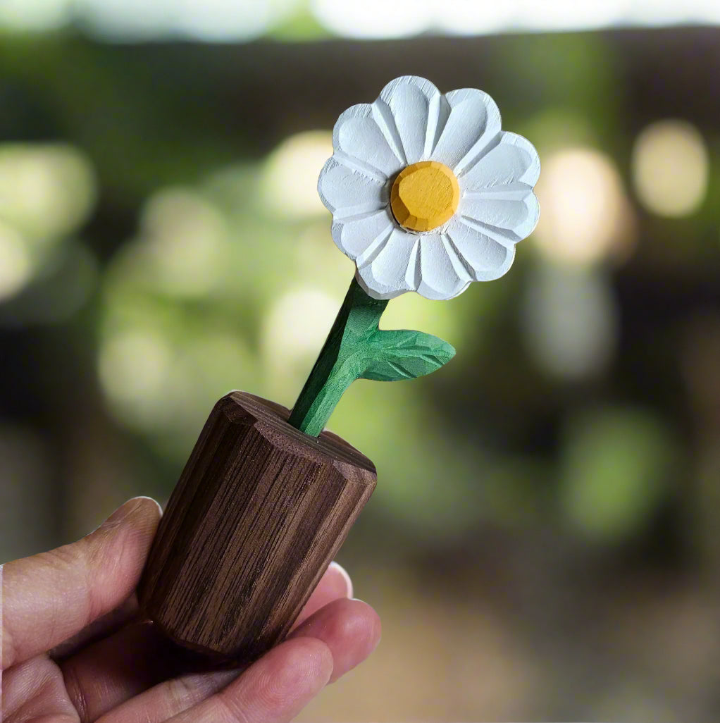 Daisy + Red Heart Wooden Sculptures