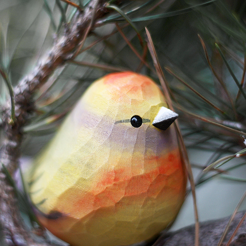 White-Browed Tit-Warbler Bird Figurine Hand Carved Painted Wooden - paintedbird.shop